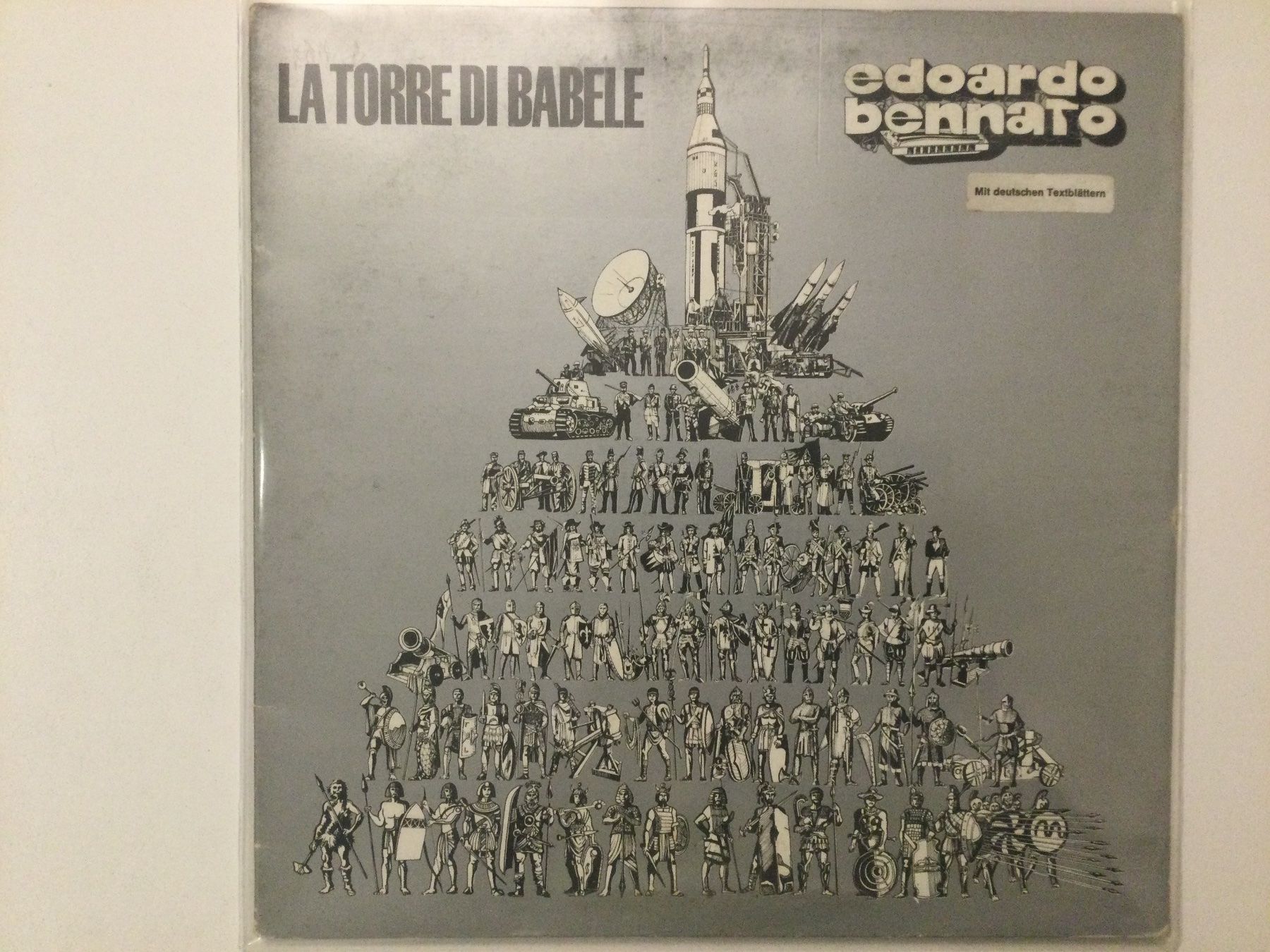 Dischi in vinile: Edoardo Bennato LP - La Torre Di Babele – Usato da Gutenswil venduto da Hamzian
