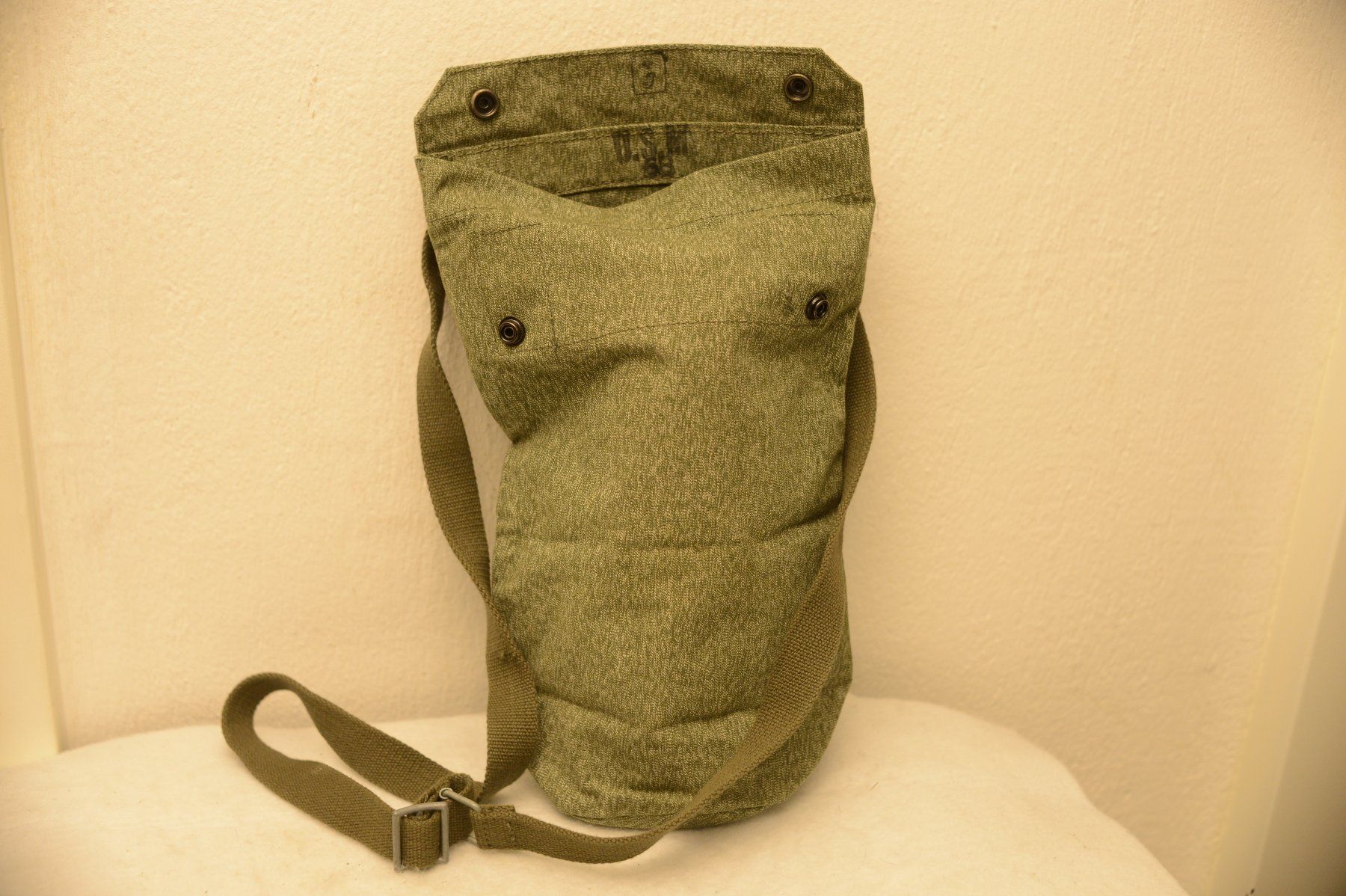 Schweizer Armee Taschen: Gasmasken-Filtersack von der Schweizer Armee 1968 – Gebraucht aus Sachseln von Smatsch54 3