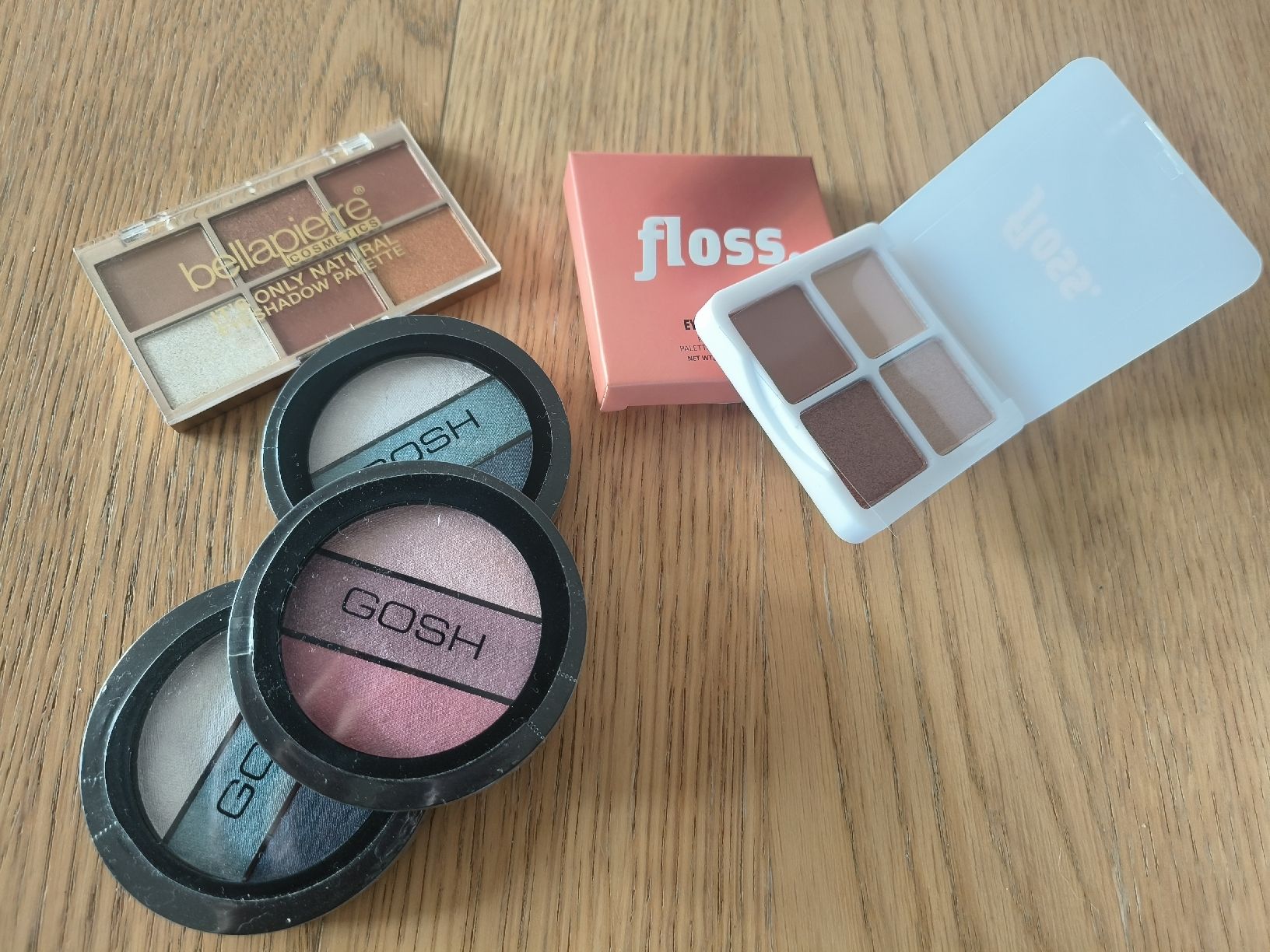 Make-up: Lidschatten Set – Nuovo e nell'imballaggio originale da Andelfingen venduto da nicoletta11