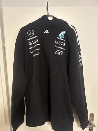 Mercedes AMG Petronas Formel 1 Hoodie, Grösse XL!