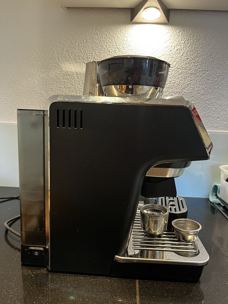 De'Longhi Macchine per caffè & Macchine per espresso: DeLonghi La Specialista Siebträger Espressomaschine Silber – Usato da Holziken venduto da SAS82 3