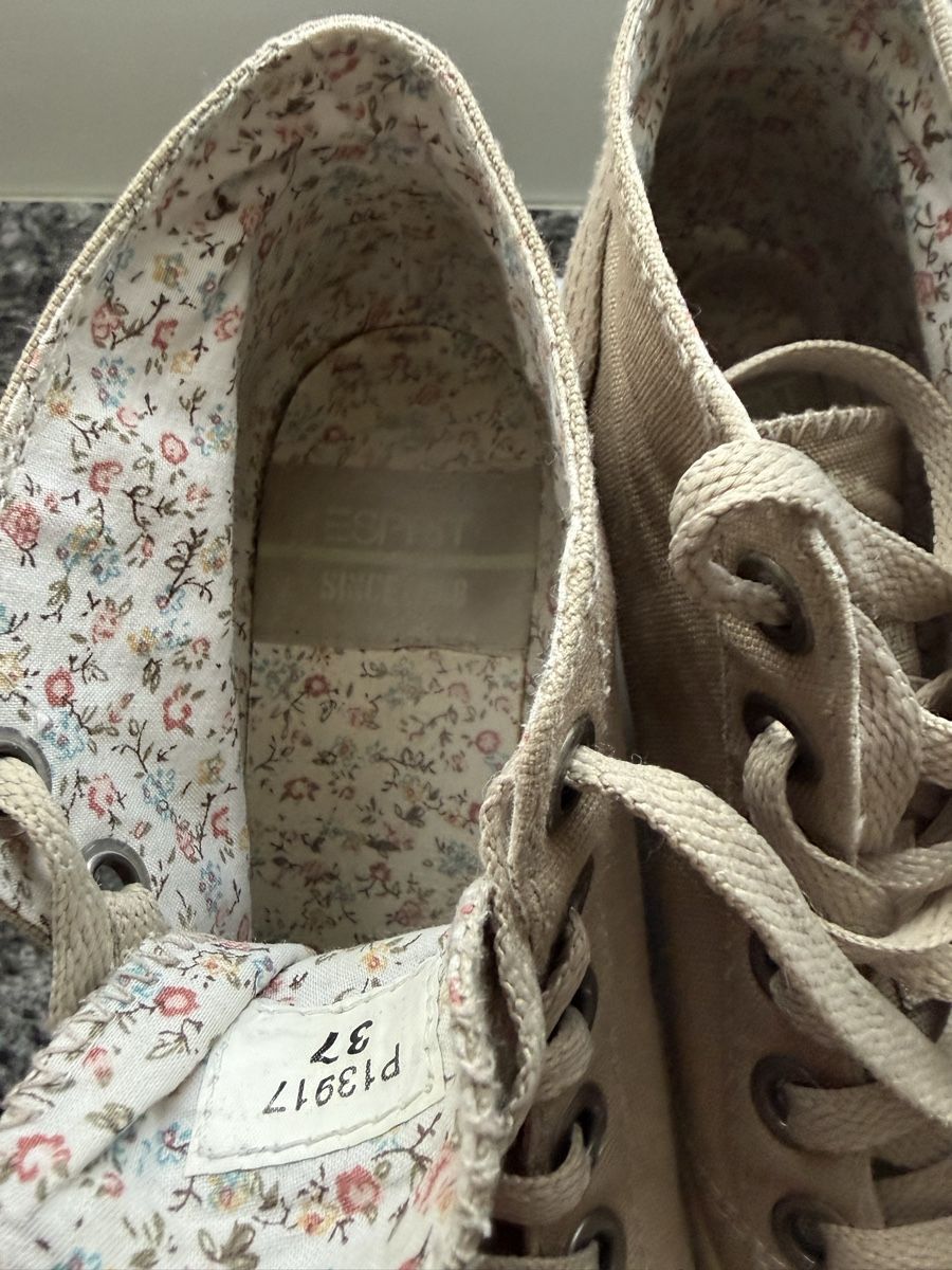 Scarpe da donna: Sneakers Esprit beige con zeppa, taglia 37 – Usato da Roveredo GR venduto da ang_cc9l 4