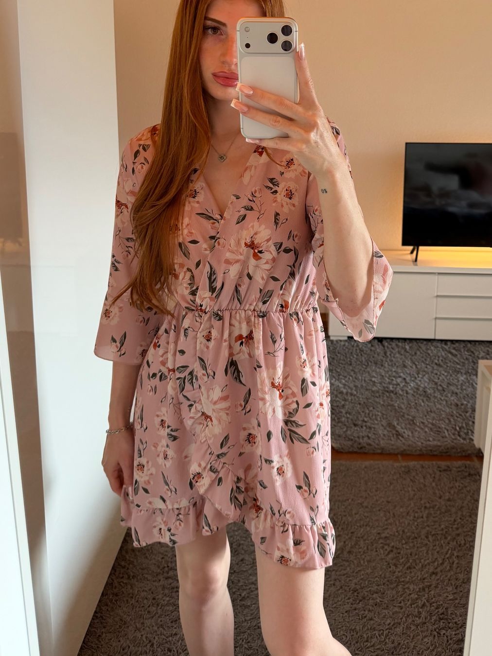 Kleider: Kleid rosa geblümt – Neu (gemäss Beschreibung) aus Frümsen von laura002