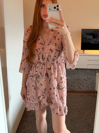 Kleid rosa geblümt