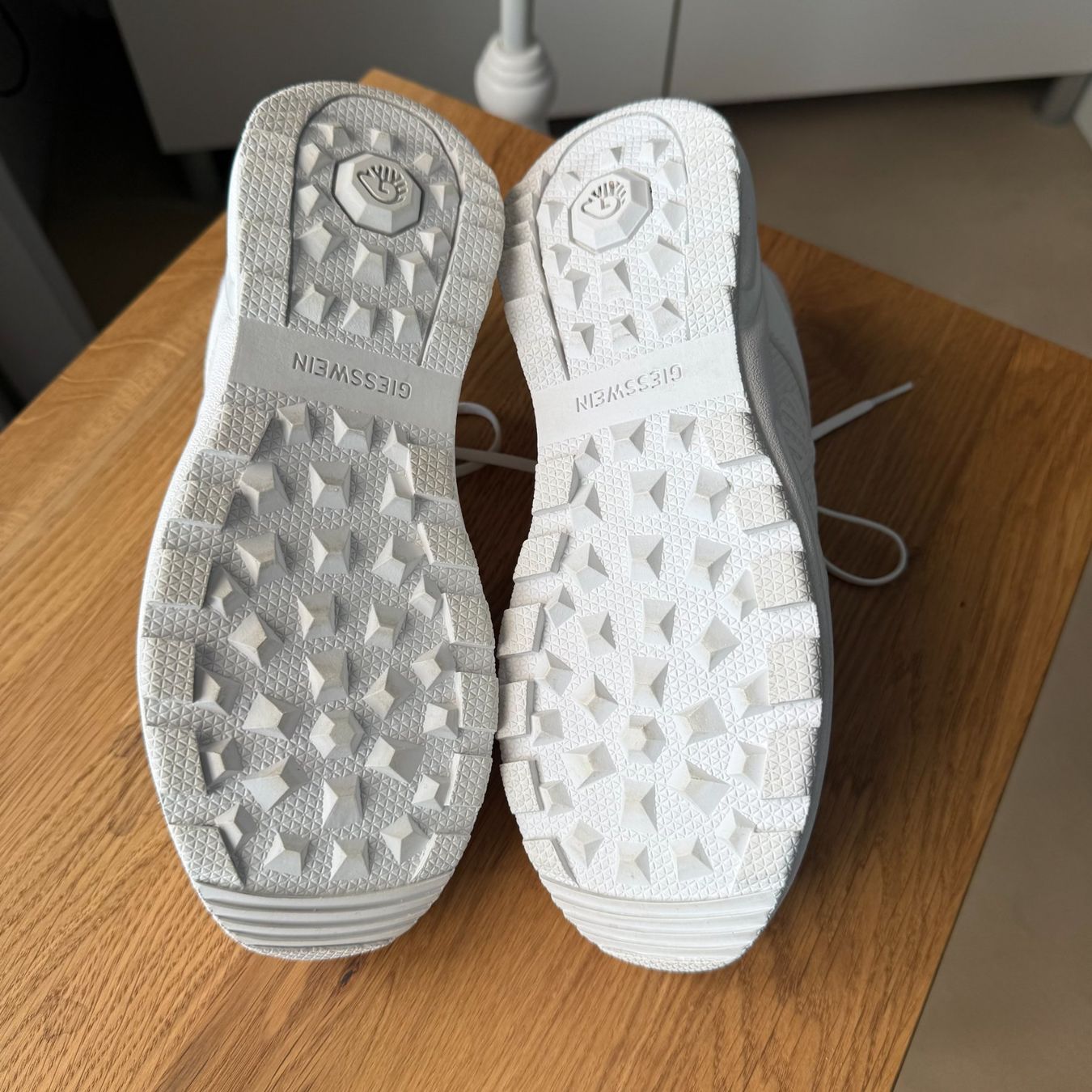 Scarpe da donna: Giesswein: Wool Cross X, Sneaker low, Weiss, Gr. 37 – Usato da Riedholz venduto da han_fy6l 2