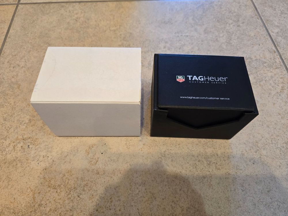 TAG Heuer Service Box (Gebraucht) in Chabrey für CHF 10 – mit Lieferung ...