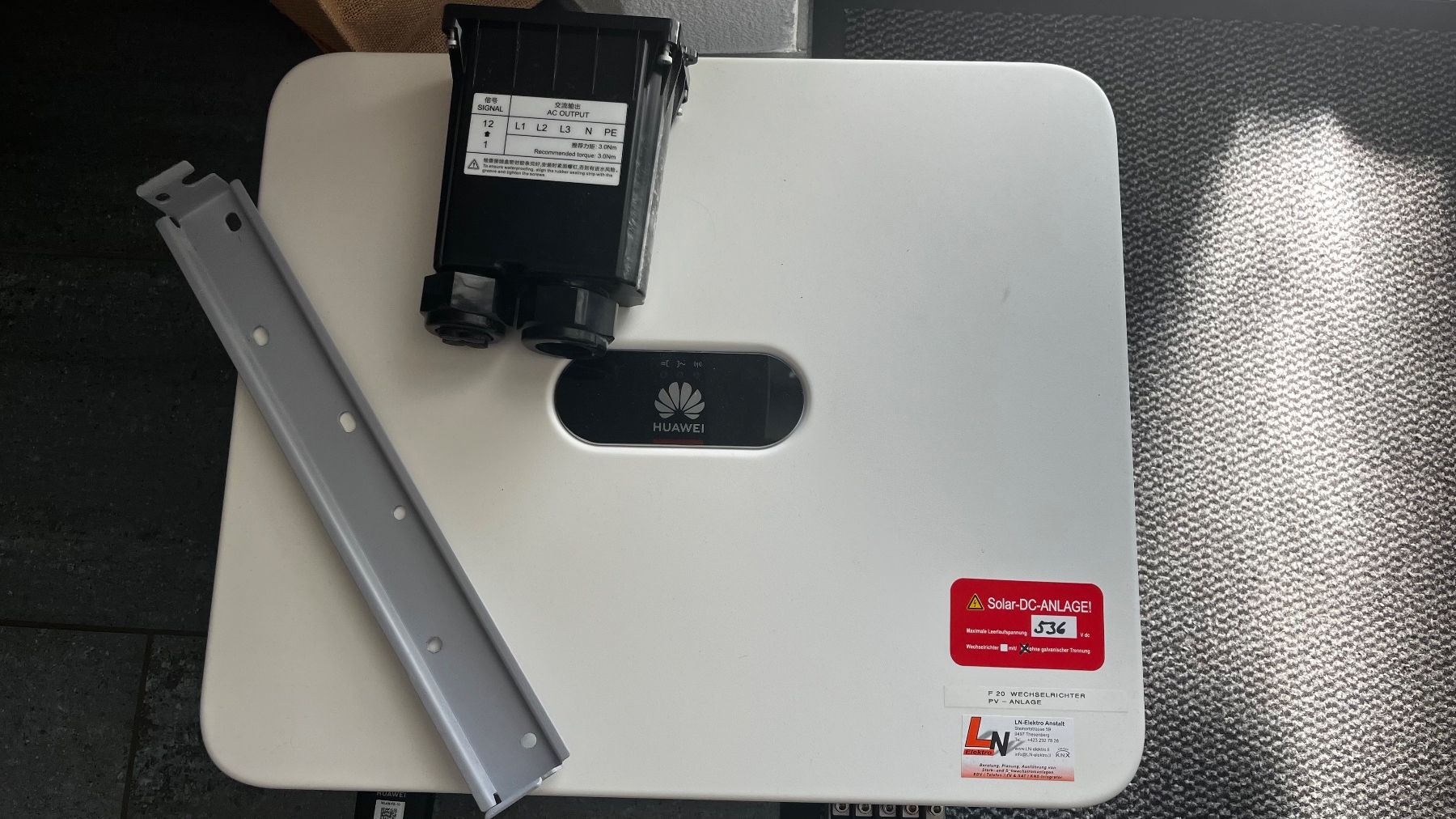 Huawei Inverter: Wechselrichter Huawei SUN2000-17KTL-M5 – Usato da Triesenberg venduto da knu_757t