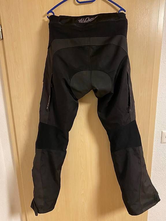 Lotti di vestiti: Büse Motorradbekleidung – Usato da Meyriez venduto da Samson-7 4