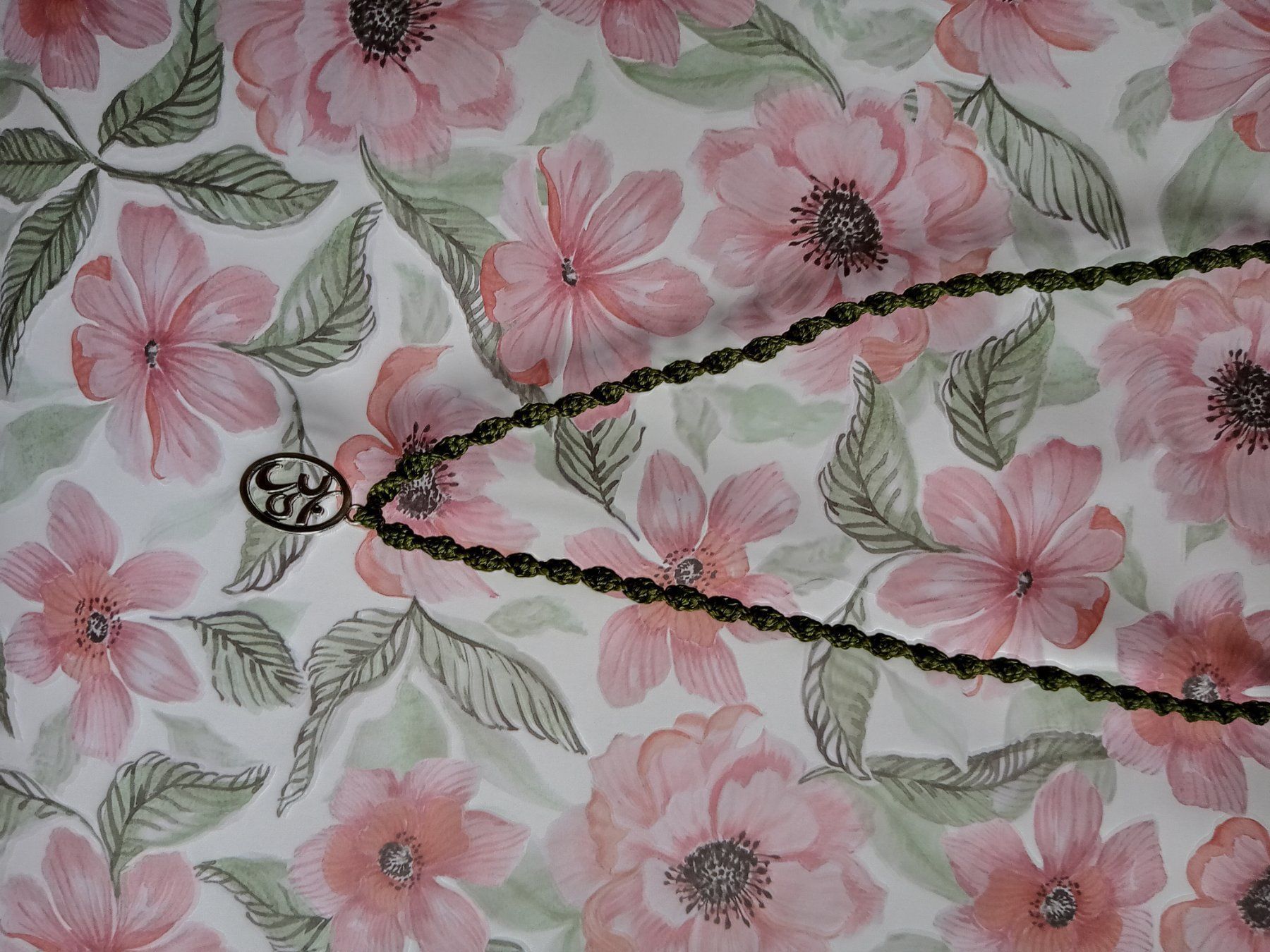 Catenine: Macrame "Ohm" Anhänger/Kette 💚 – Nuovo (secondo la descrizione) da Rehetobel venduto da Modi98