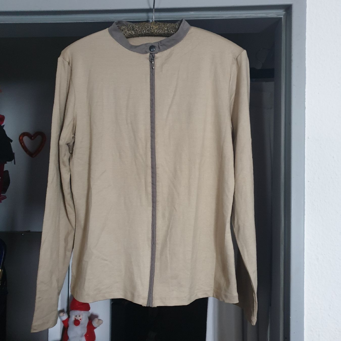 Vestes: schönes Jäckchen Gr. XL – Neuf (Voir description) à Frenkendorf par Moon111