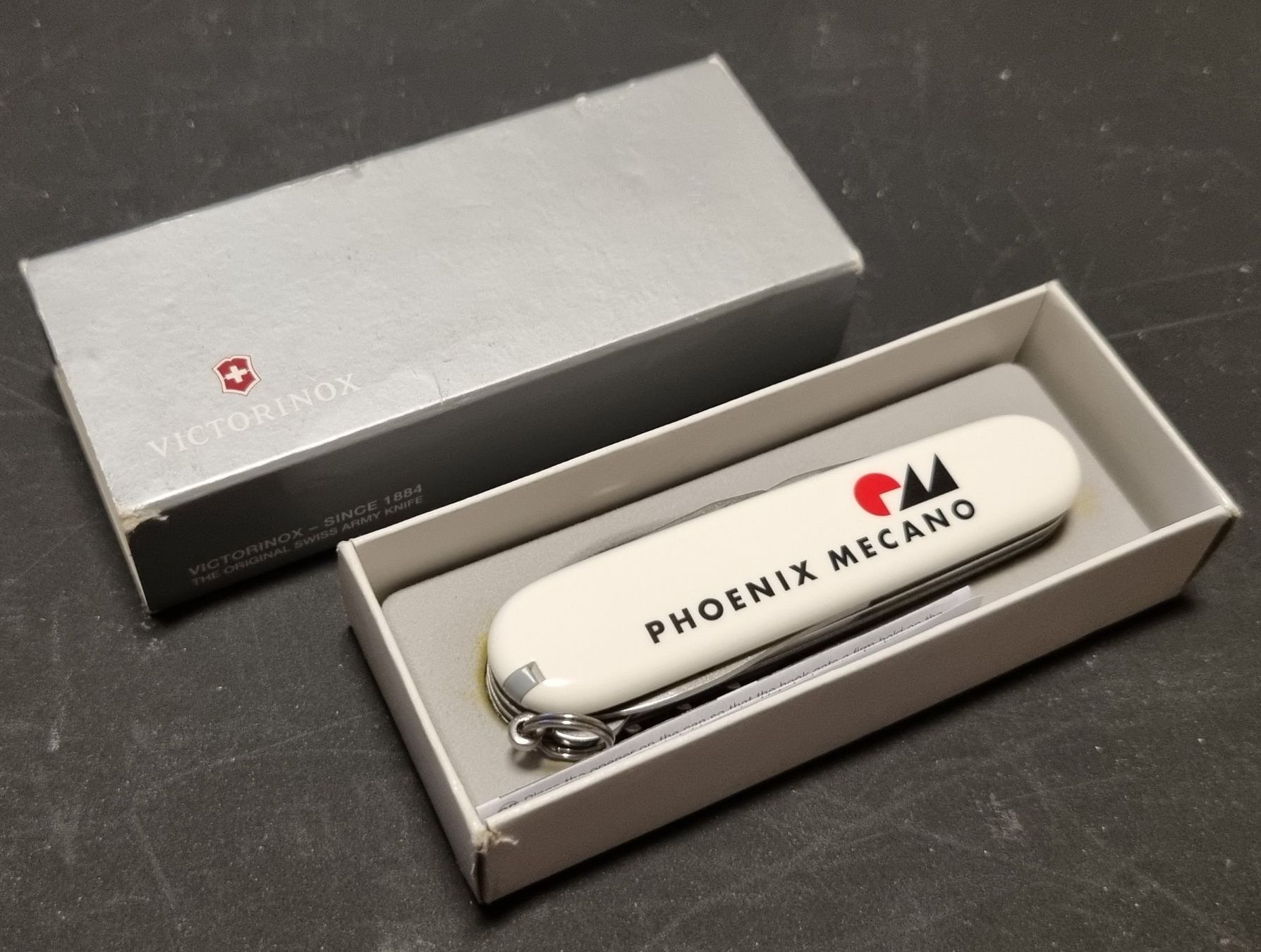 Victorinox Taschenmesser: Victorinox Phoenix Mecano neuf – Neu (gemäss Beschreibung) aus Prilly von azm_t9nd 3