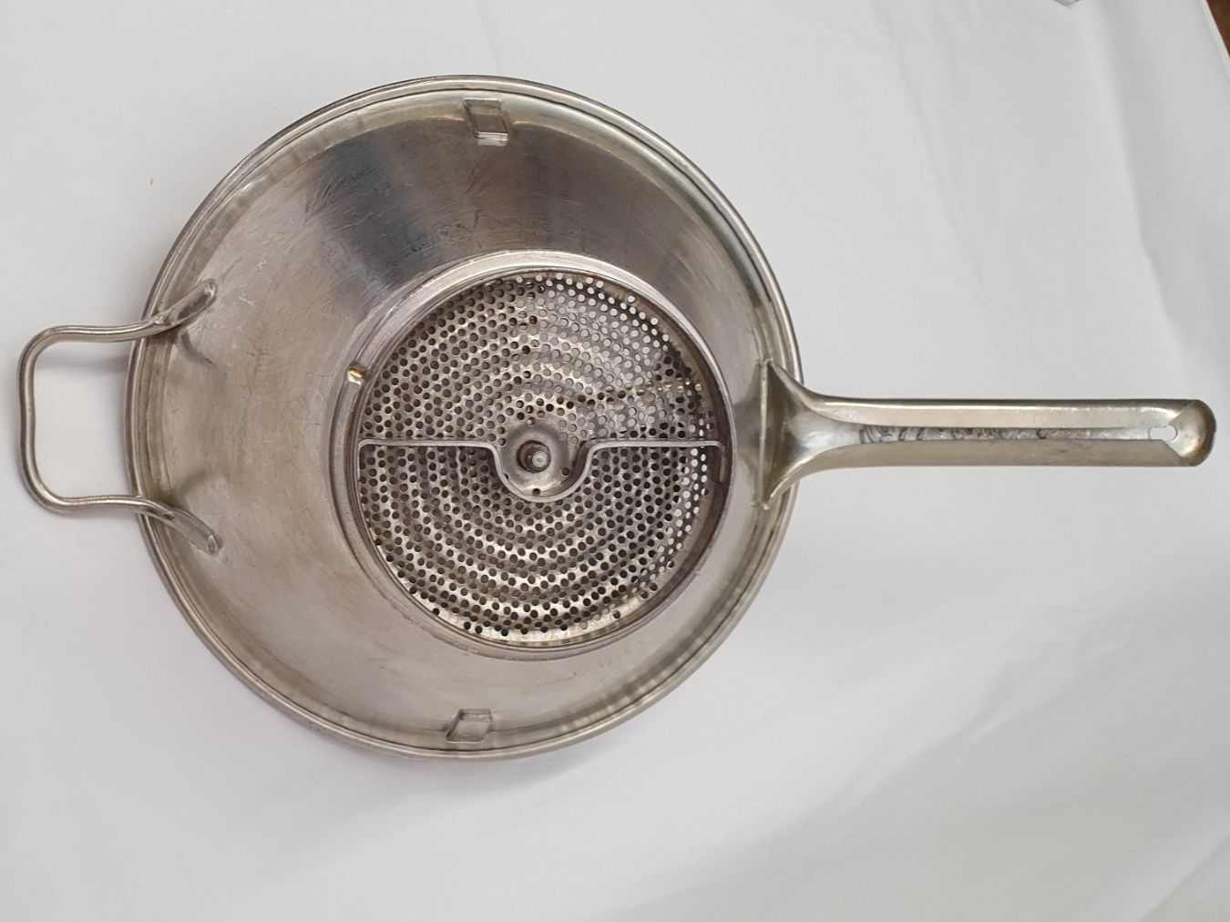 Elettrodomestici da cucina: Passevite – Usato da Ehrendingen venduto da Avotis 1