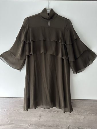 Zara Rüschenkleid Chiffon khaki Gr. XS Sommer elegant🌸