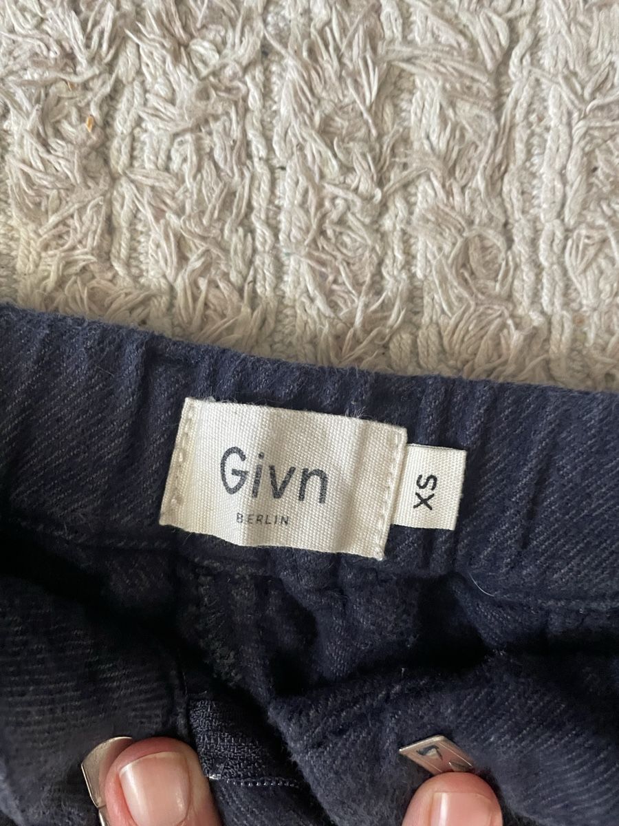 Pantaloni: Stoffhose Givn Berlin gr XS – Usato da Zürich venduto da cmc_gg9z 1