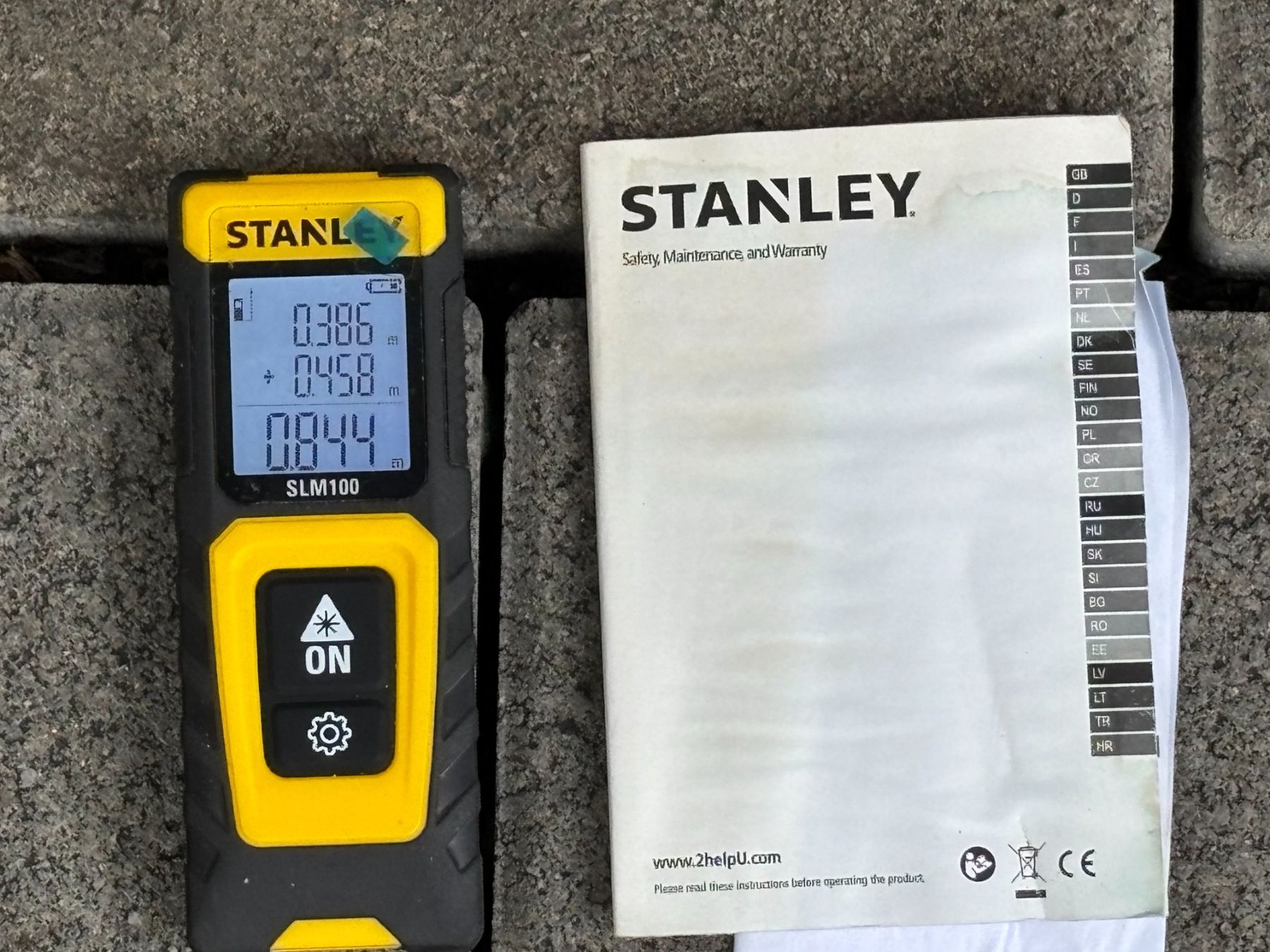 Stanley Messen: Stanley Entfernungsmesser SLM100 – Gebraucht aus zürich von Asm_7773 3