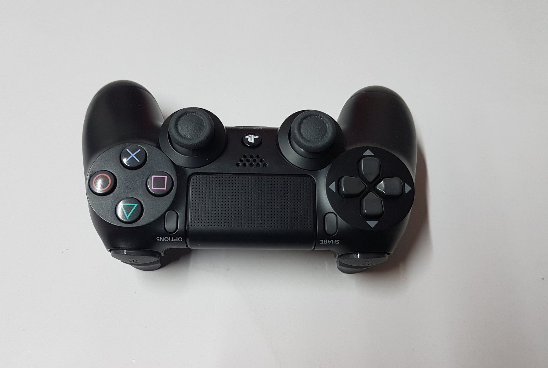 Sony Controller: Original Sony Dualshock 4 Wireless Controller PS4 – Usato da Schüpfheim venduto da Games_Spielkonsolen 3