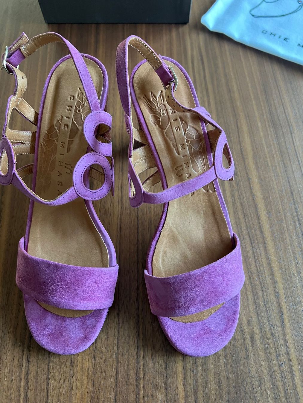 Chie Mihara Damenschuhe: Schuhe Marke “ CHIE MIHARA” – Neu und originalverpackt aus Muri b. Bern von abissino