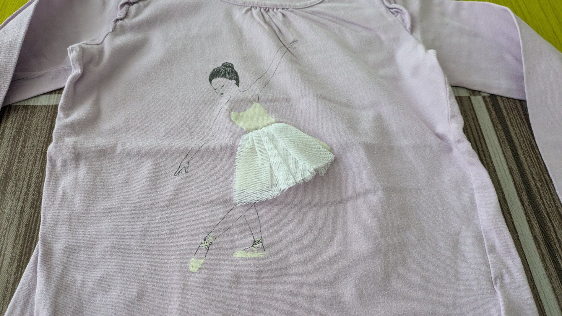 Maglioni & Felpe: Ballerina Langarmshirt - 110 – Usato da Staufen venduto da Fleby84 1