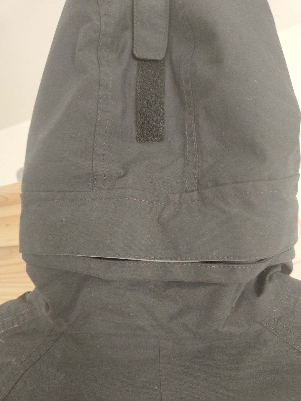 Didriksons Giacche: Schwarze Regenjacke, länger geschnitten – Usato da Rheinau venduto da miriam_j 5