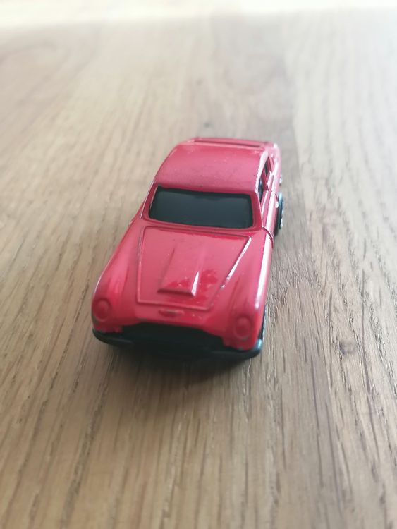 Corgi - Aston Martin DB6 2