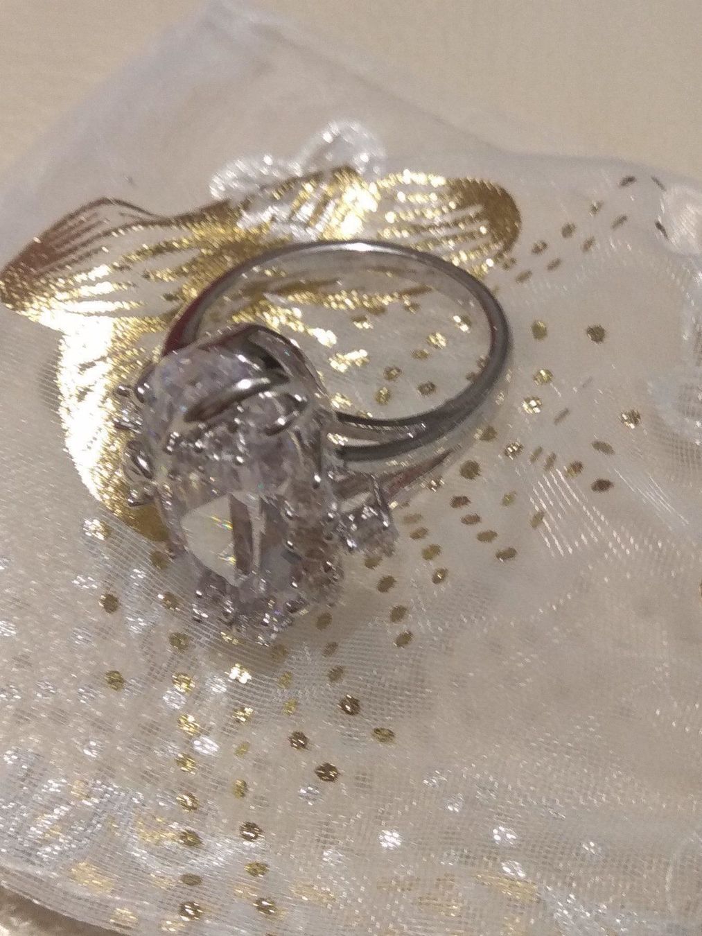 Ringe: Ring Zirkonia mit Strass 17.5mm / 55 – Neu und originalverpackt aus Münchenbuchsee von Daniel0133 3