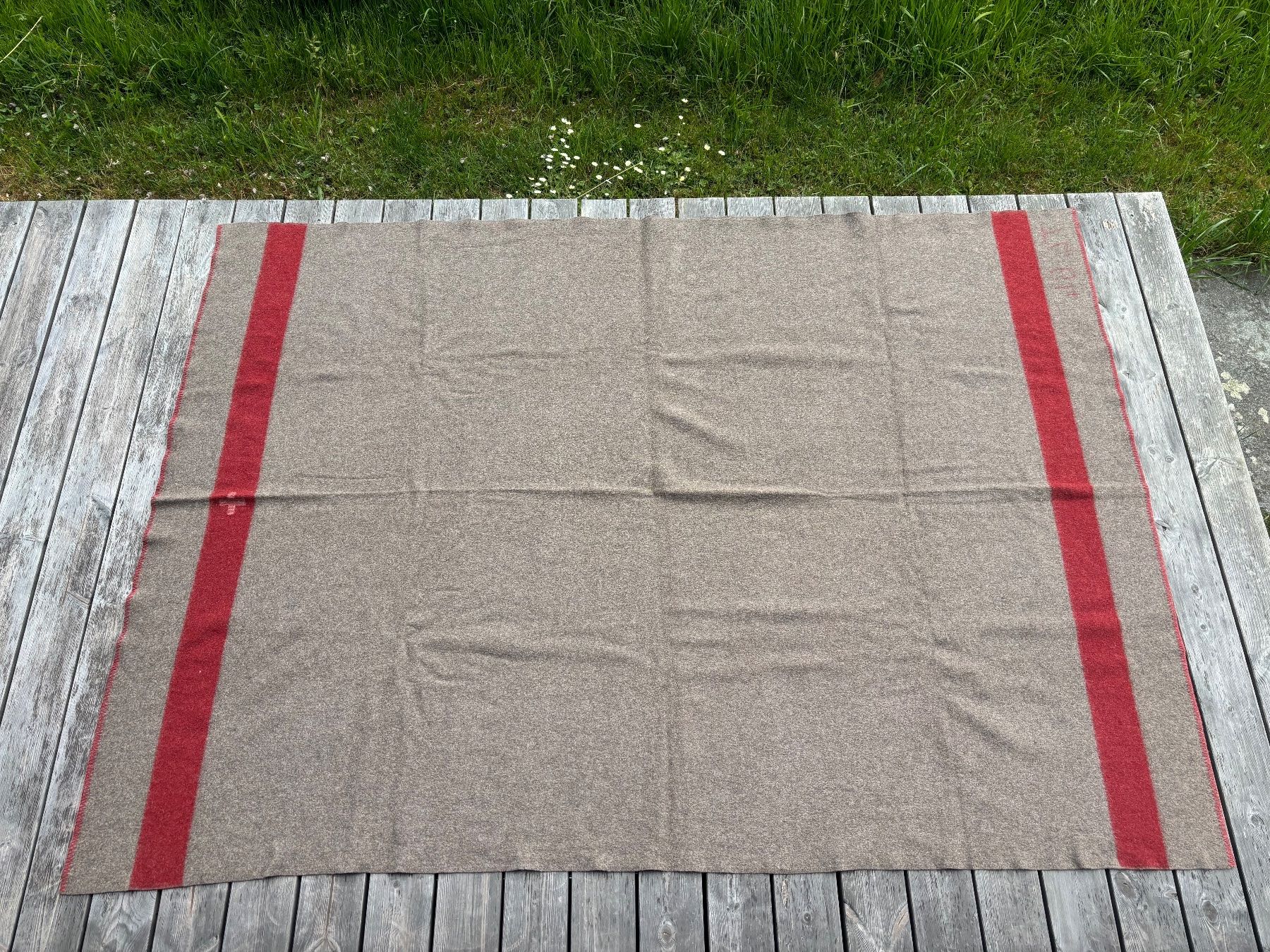 Schweizer Armee Coperte: Schweizer Militär Wolldecke, Armeedecke – Usato da Lüchingen venduto da Eeizo 3