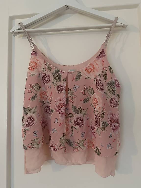 Top: Top Blumenmuster Rosa Grösse S  – Usato da Grenchen venduto da kis_dh2n
