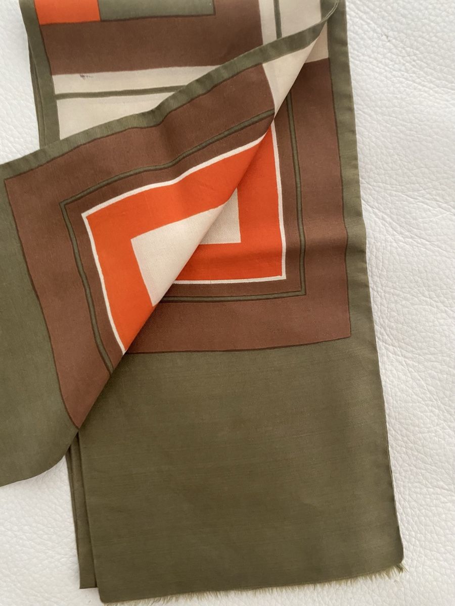 Foulard & Sciarpe: Seiden Schal 🌸 – Usato da Opfikon venduto da Luis144 4