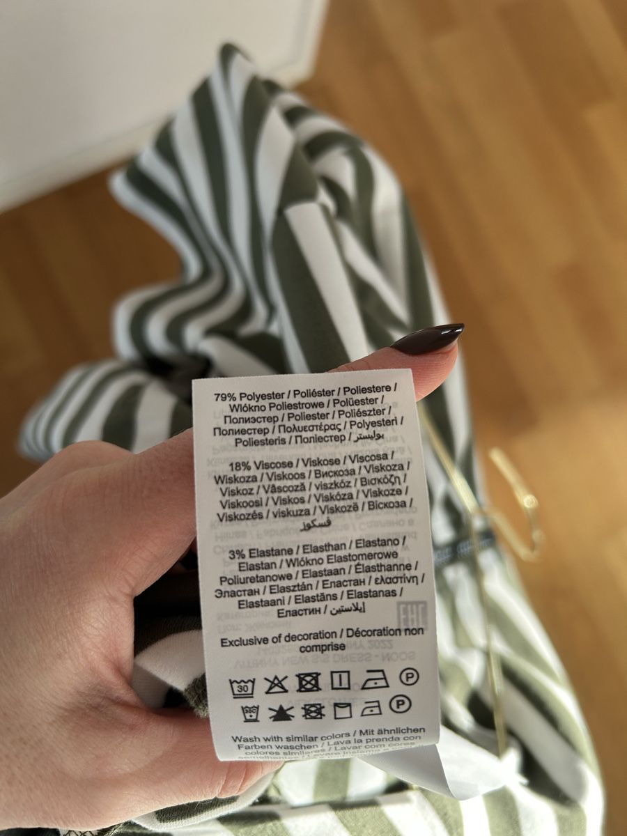 Vila Vestiti: Kurzes Kleid von Vila(M) – Usato da Zürich venduto da leo_m7wh 1