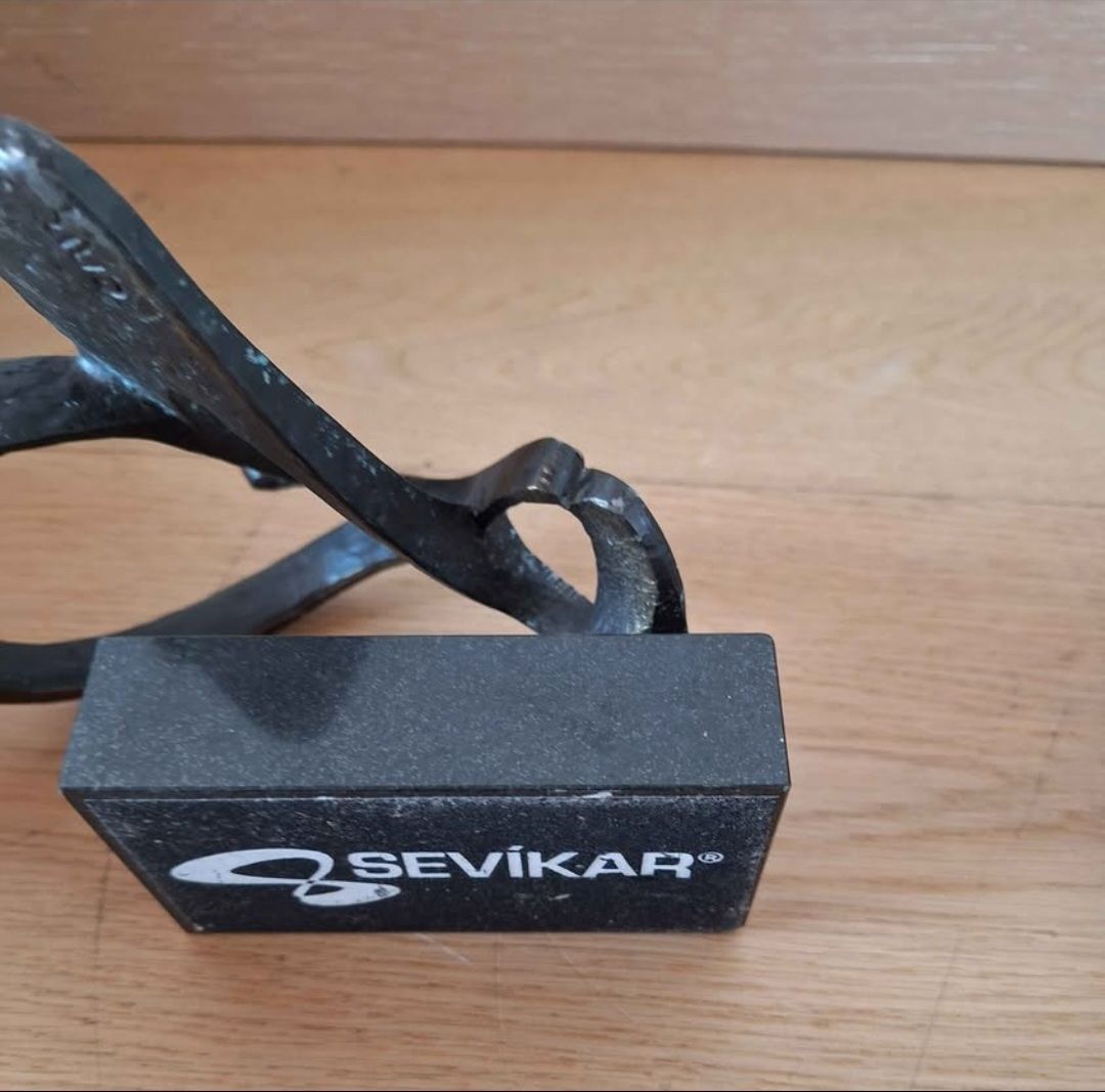 Skulpturen & Statuen: Abstrakte Bronze Skulptur  – Gebraucht aus Züberwangen von Christine55 5