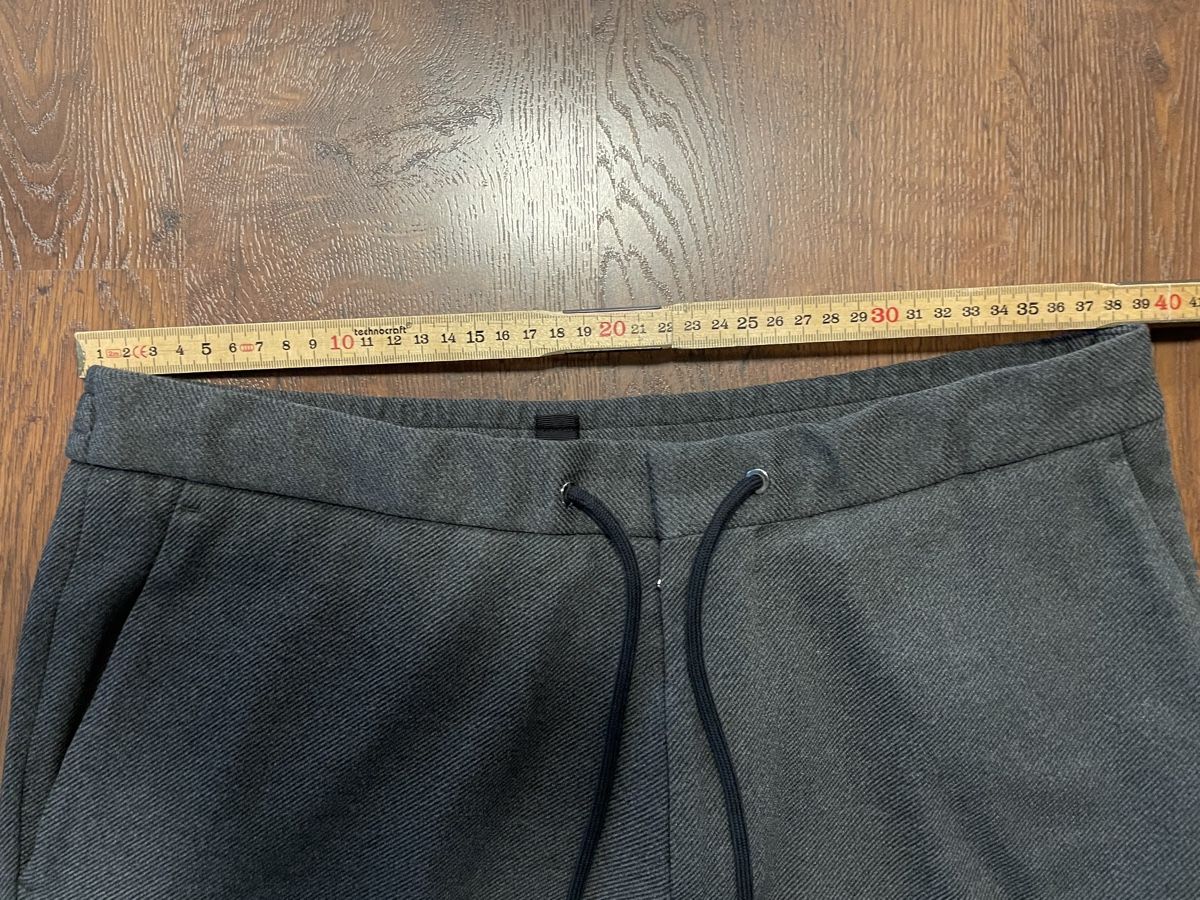 Hugo Boss Pantaloni: Hugo Boss Hose Size 46 – Usato da Uznach venduto da Player6 6