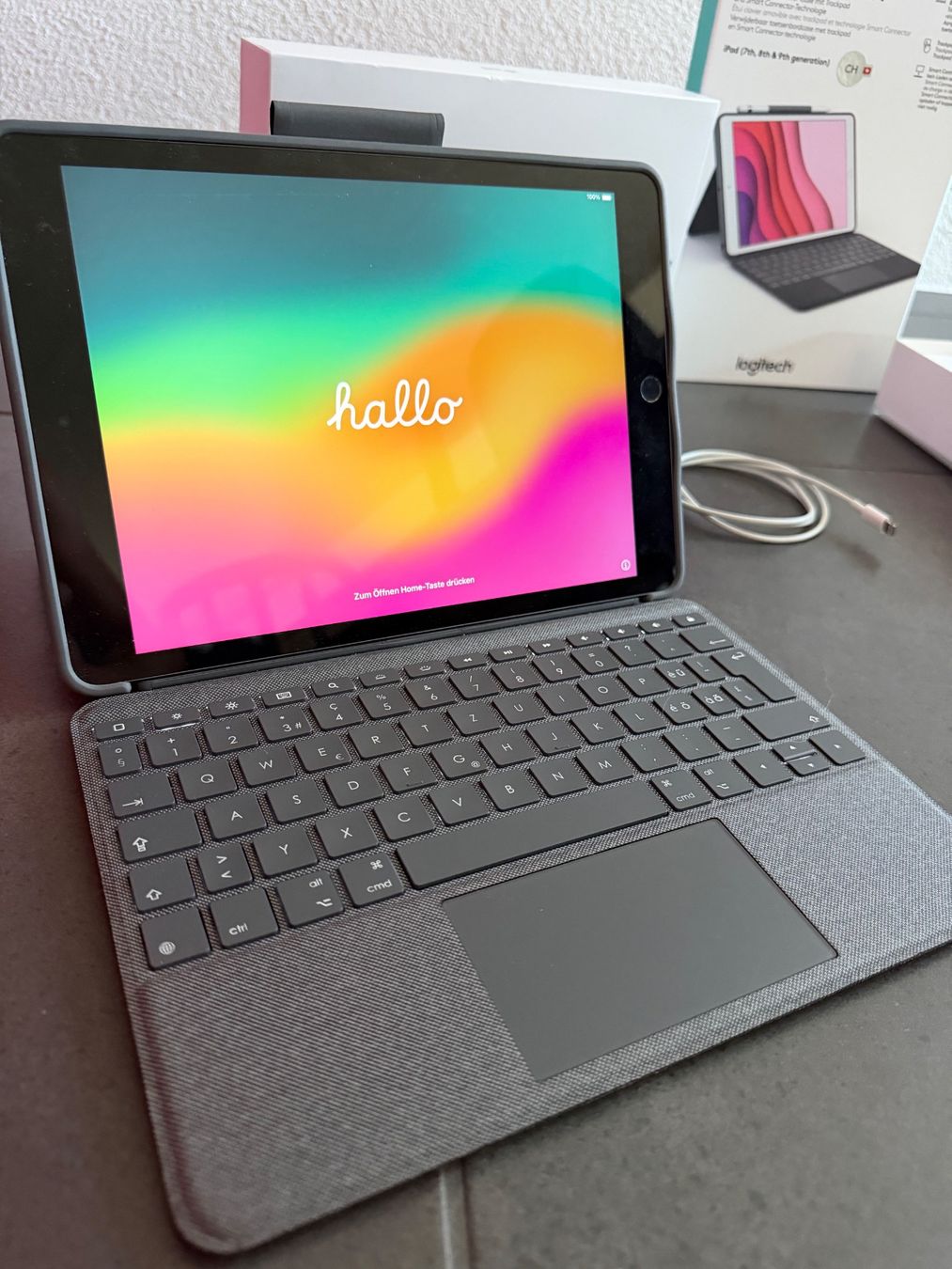 Apple Tablet PC: IPAD 9th gen + accessoires – Usato da Vuisternens-Romont venduto da Pictus 1