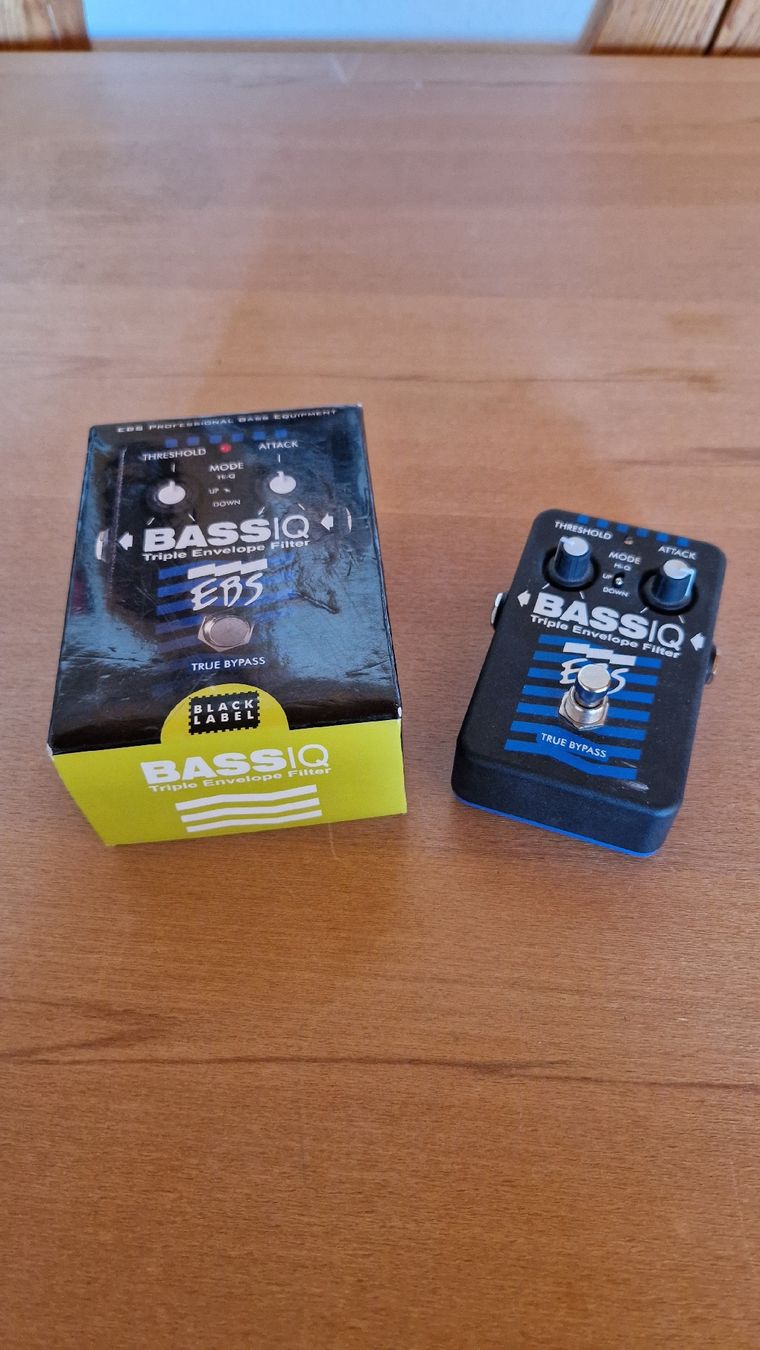 Strumenti musicali: EBS BassIQ Triple Envelope Filter – Usato da Niedermuhlern venduto da Mahkah.65 5