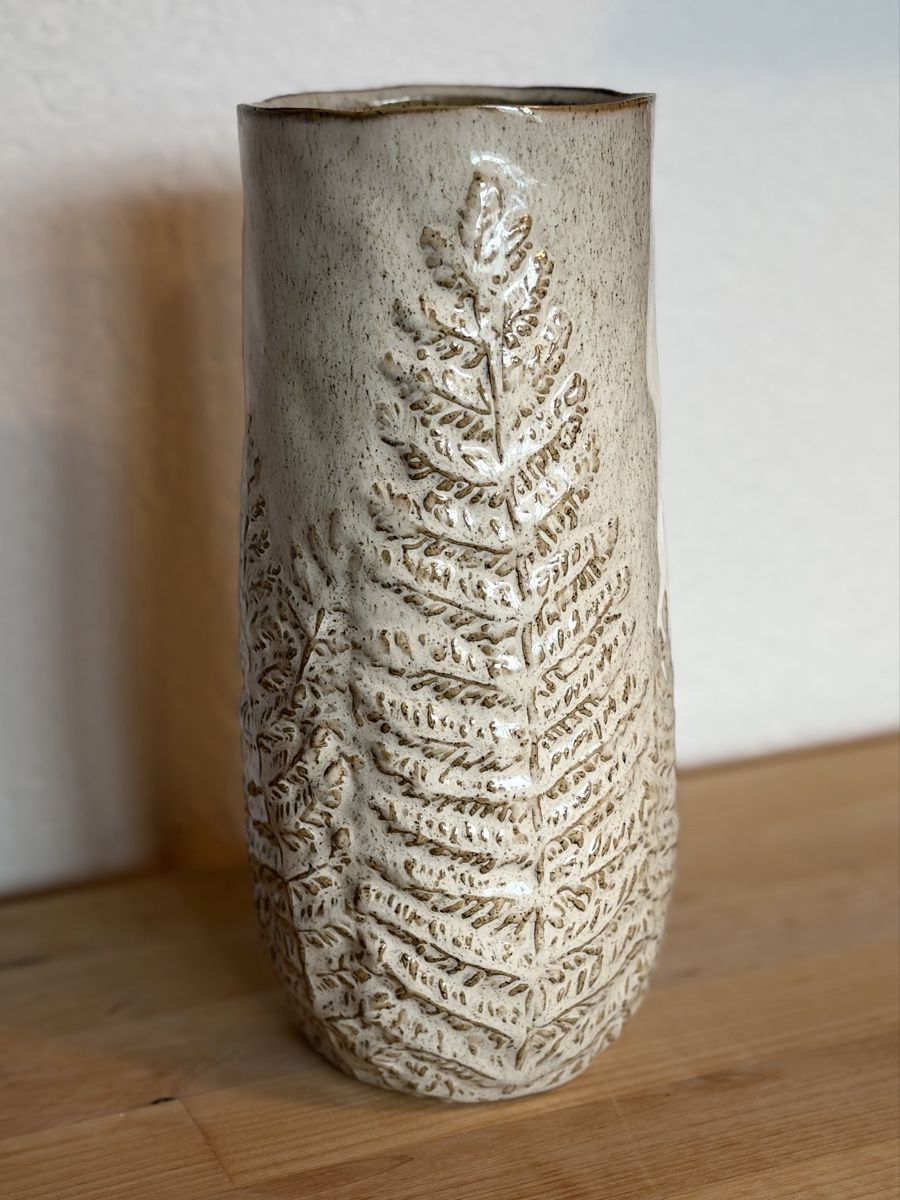 Vasi & Recipienti: Keramikvase mit Farnmotiv – Usato da Wangen an der Aare venduto da Logsio 4