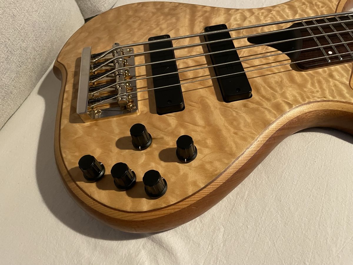 Musikinstrumente: TUNE  TWB-5 EBass 5 String – Gebraucht aus Riehen von ose58 1