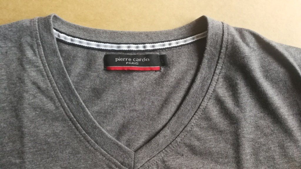 T-shirt: Tshirt Pierre Cardin / grau / Grösse L – Usato da Goldau venduto da Ejidomar 5