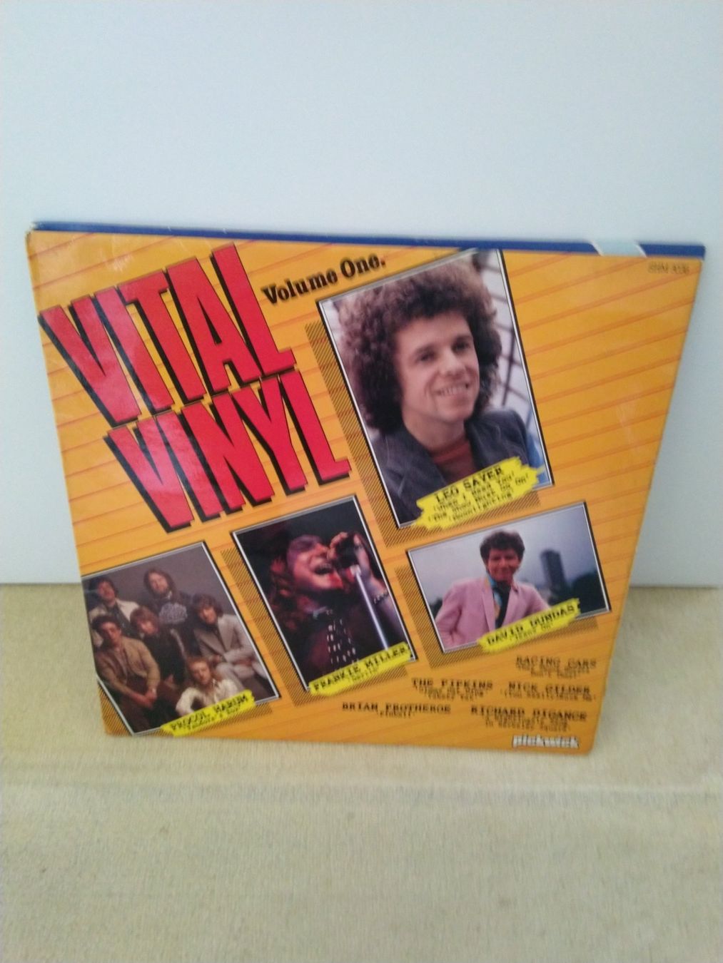 Vinyles: Vital Vinyl Volume One-LP – D'occasion à Hinwil par liliane2011