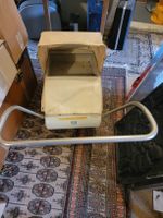 Antiker Kinderwagen