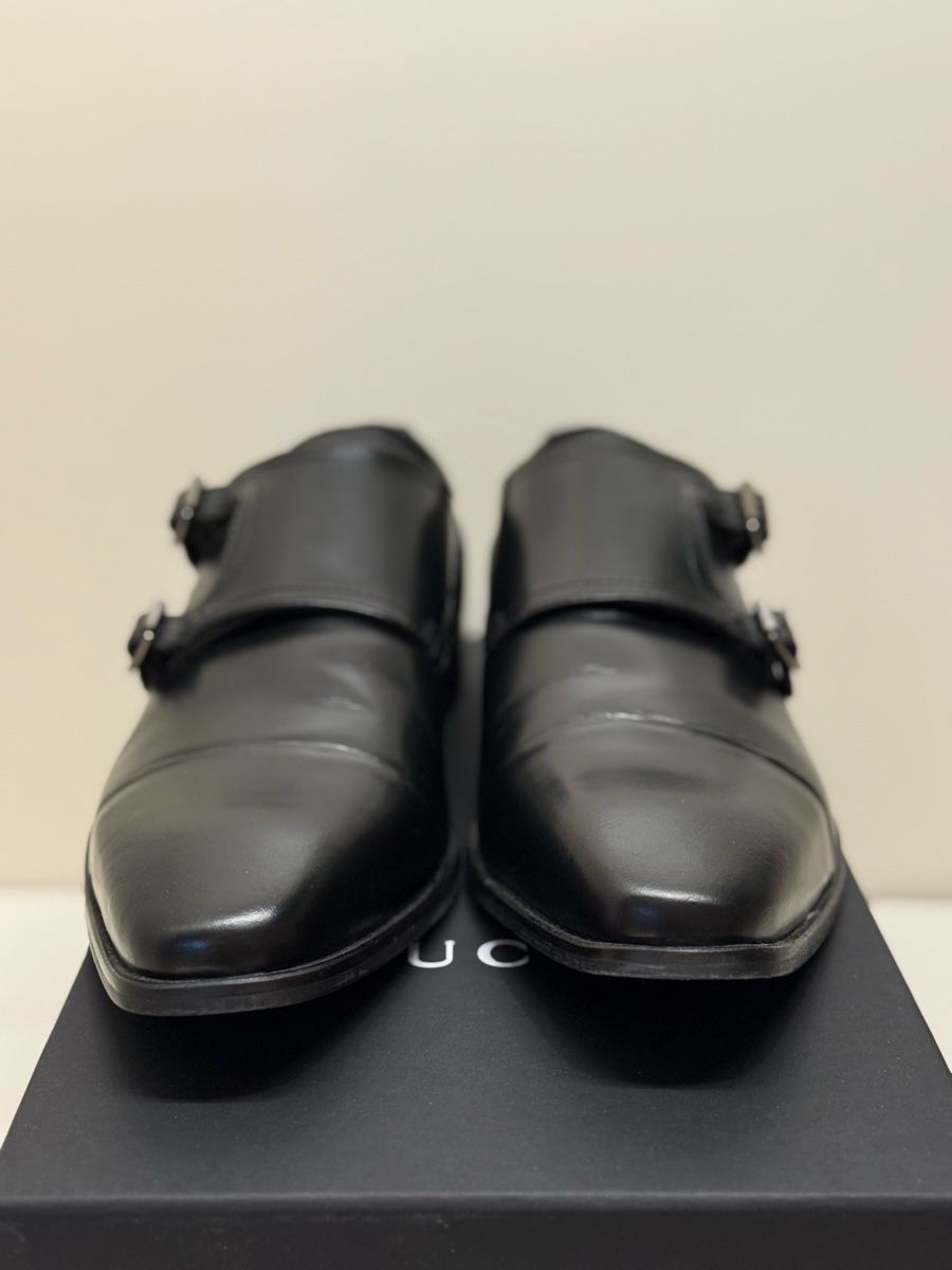 Scarpe da uomo: PierOne Slipper schwarz NEU Grösse 43 – Nuovo (secondo la descrizione) da Schindellegi venduto da HeroMan. 1