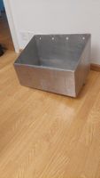 Wassertrog für Wandmontage mit Ablauf 
