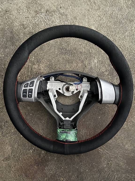 Alle Autoersatzteile: Lenkrad Suzuki Swift  – Gebraucht aus Regensdorf von arm_2cb9