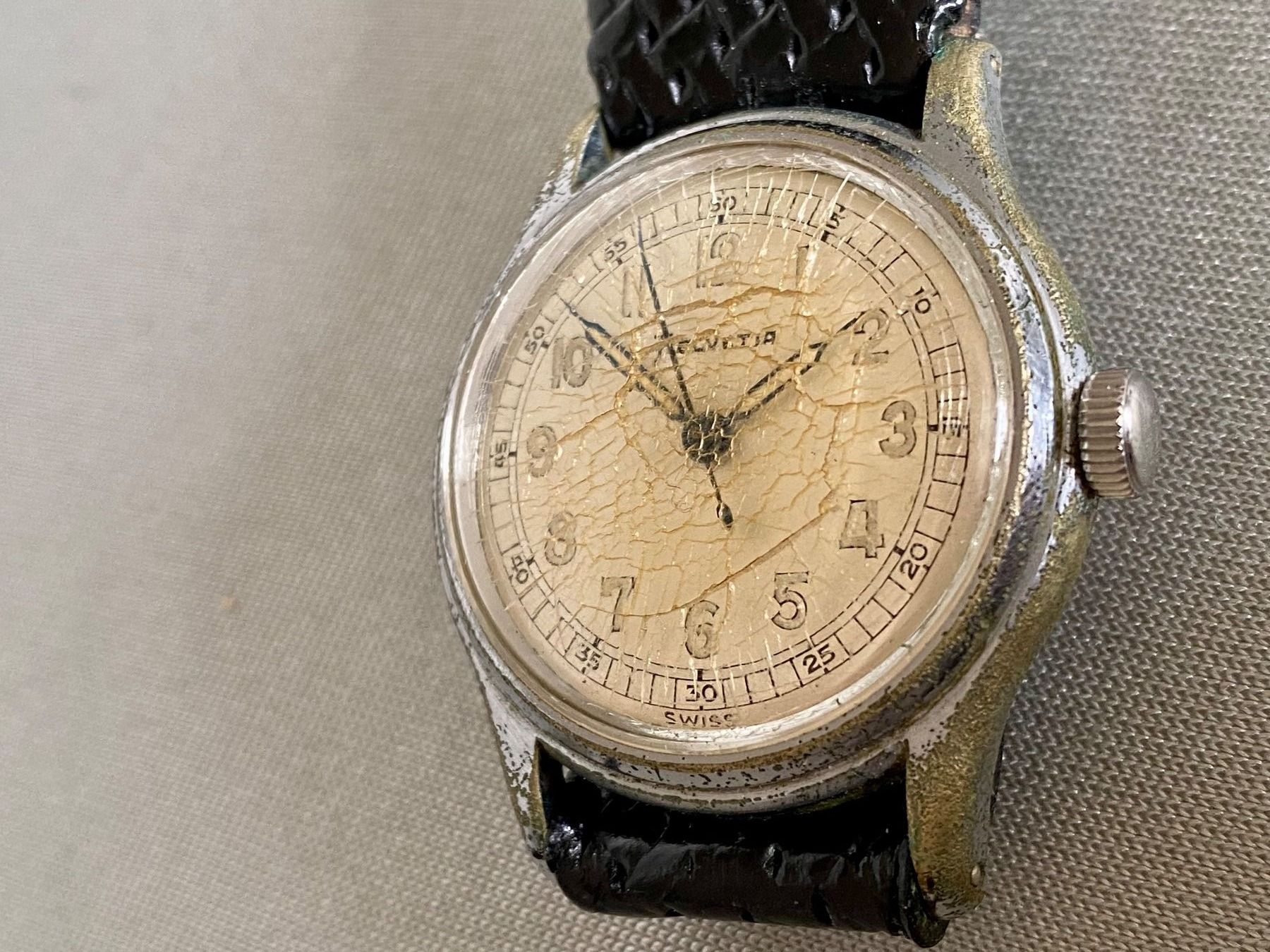 Orologi: Montre Militaire Helvetia – Usato da Sion venduto da ROBY_ROBY_ROBY 1