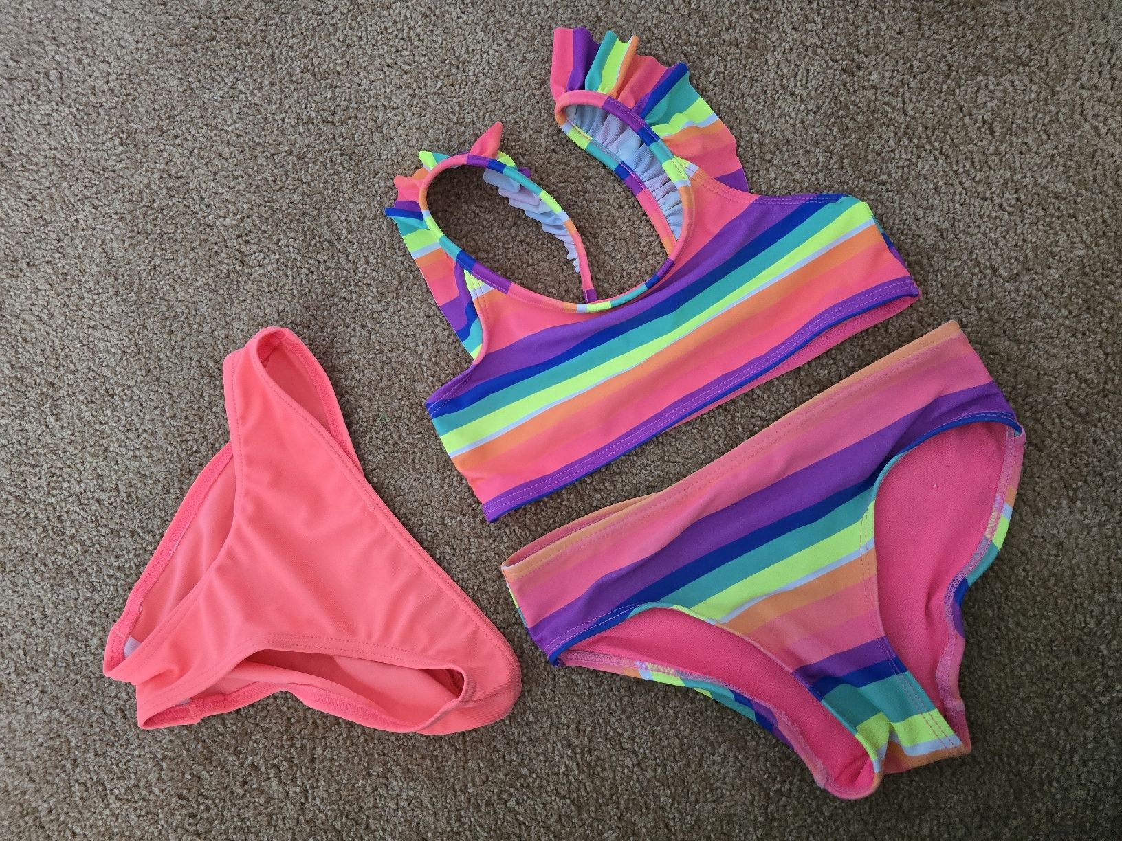 Costumi da bagno & Bikini: Sommerliches Bikini Set, Gr. 98-104 – Usato da Unterentfelden venduto da Panda-87