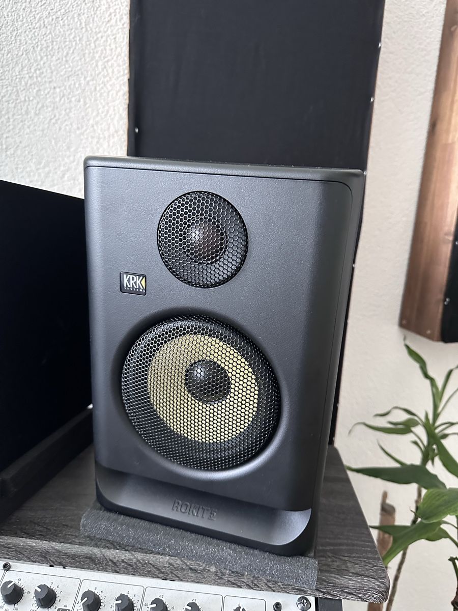 Strumenti musicali: Musikstudio Bundle – Nuovo (secondo la descrizione) da St. Gallen venduto da son_dm9n 4