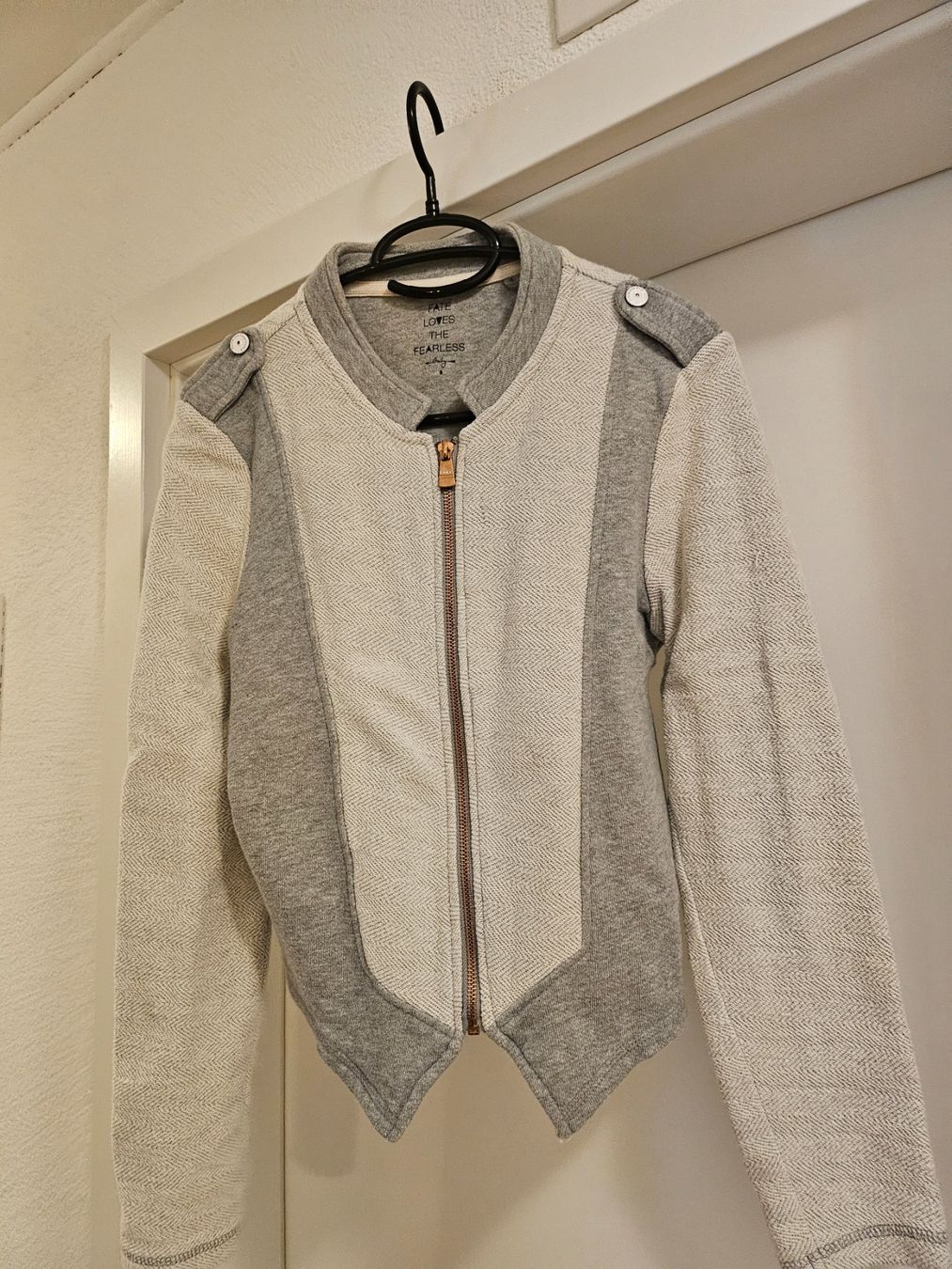Only Giacche: Only Jacke S – Usato da Kefikon TG venduto da Livline