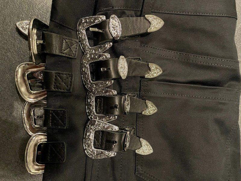 Dsquared2 Pantaloni: Dsquared2 - Hose mit Schnallendetails - 38 - NEU – Nuovo e nell'imballaggio originale da Zollikerberg venduto da nic999 5