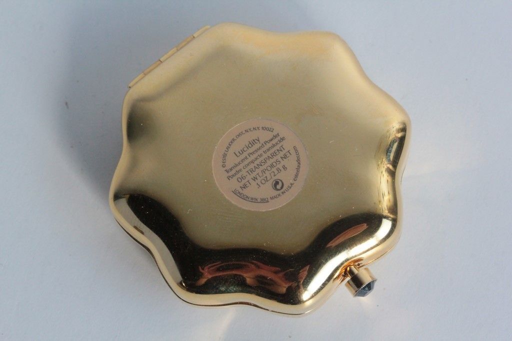 Estée Lauder Make-up: ESTEE LAUDER Boite à poudre Poudrier – Nuovo (secondo la descrizione) da Vandoeuvres venduto da Dom-Tom 2