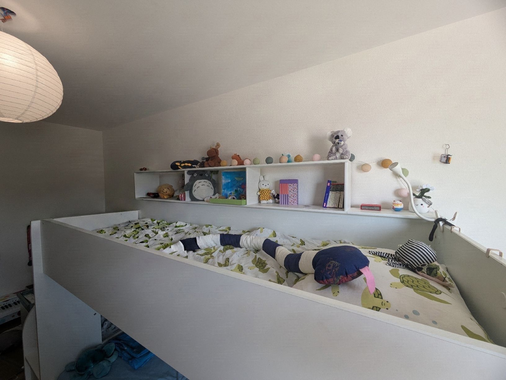 Letti: Lit superposé blanc avec escalier et étagères 90x200 cm – Usato da Genève venduto da bum_c272 4