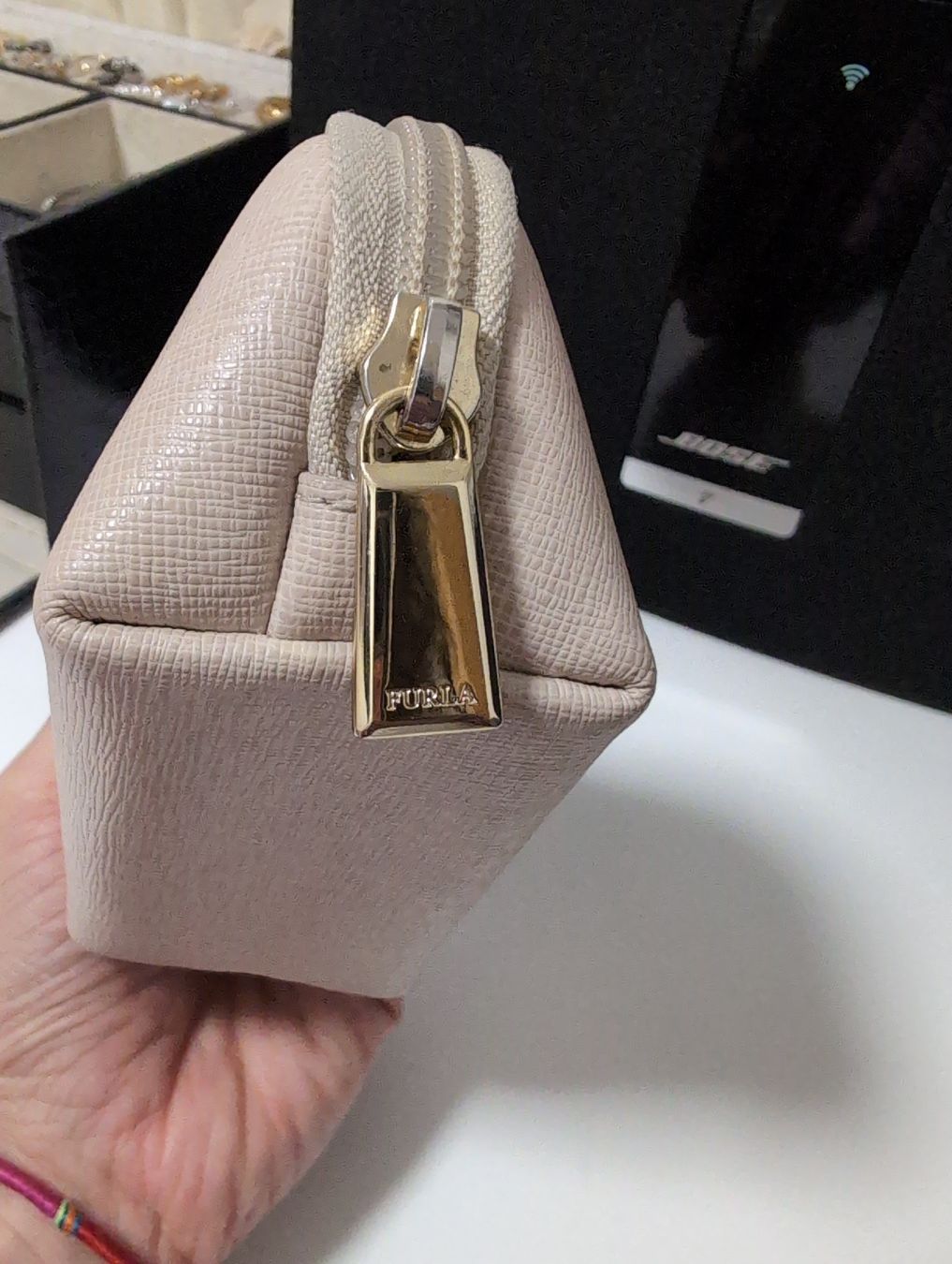 Furla Custodie per cosmetici: Piccola pochette / beauty case Furla – Usato da S. Pietro venduto da van_2826 3