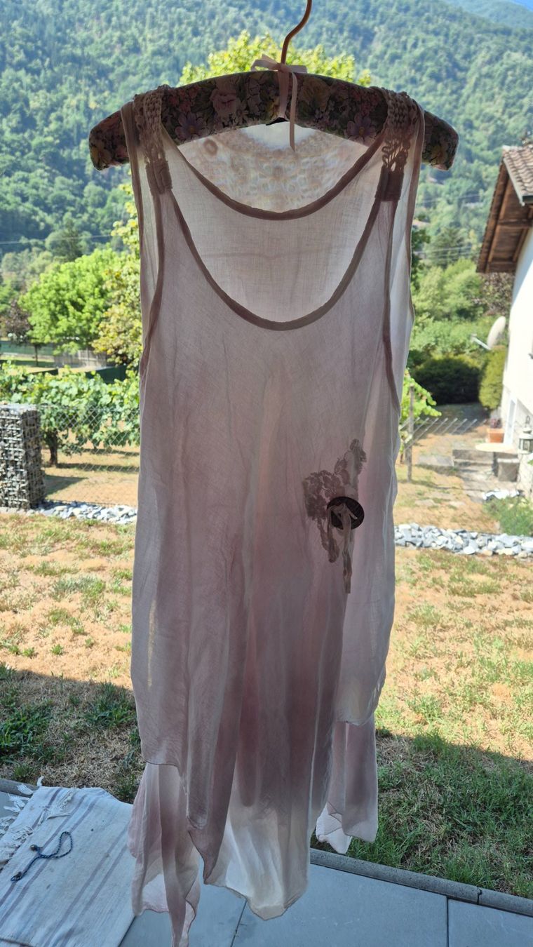 Vestiti: Abito particolare – Usato da Gordevio venduto da RUBY104